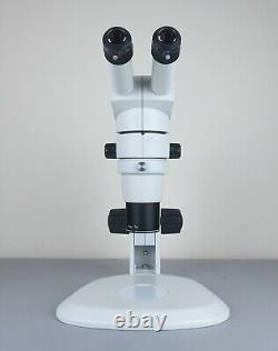 Nikon SMZ800 Microscope with Nikon 10x/22 Eyepieces Plan 1x Objective and Stand